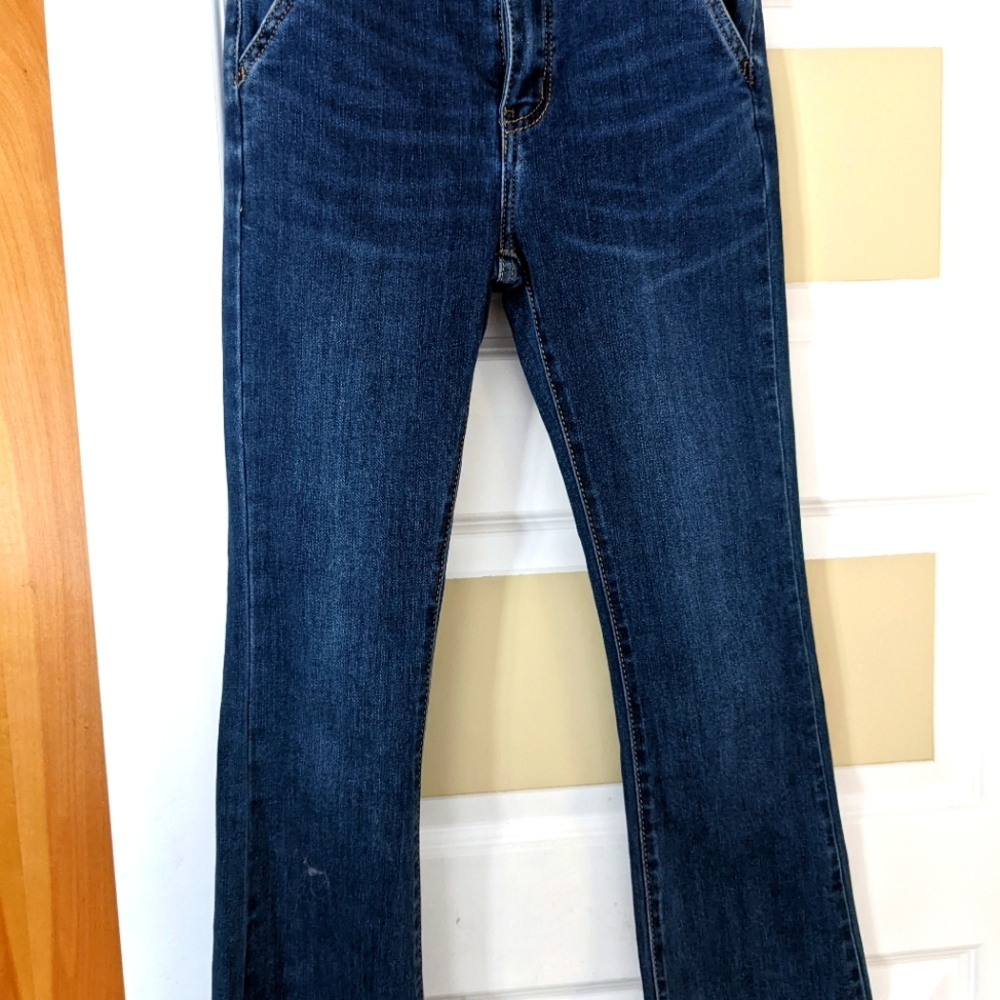 Women's jeans